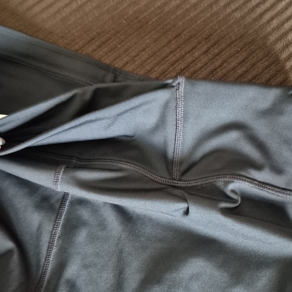 Athleta Black Sparkle Gradient Leggings - Picture 6 of 7